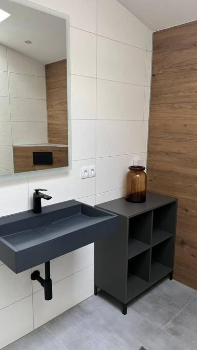 Moderne In Weissenburg Apartment *